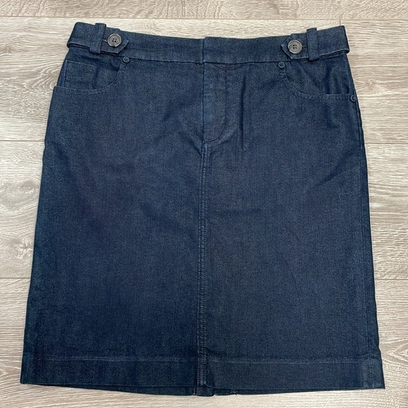 NWOT Banana Republic Dark Wash Denim Jean Pencil Skirt 10P - Picture 3 of 12
